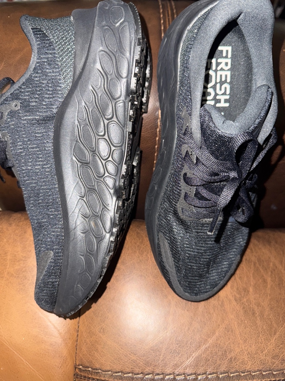 New Balance Fresh Foam All-Black Knit Women's Sneakers nwot